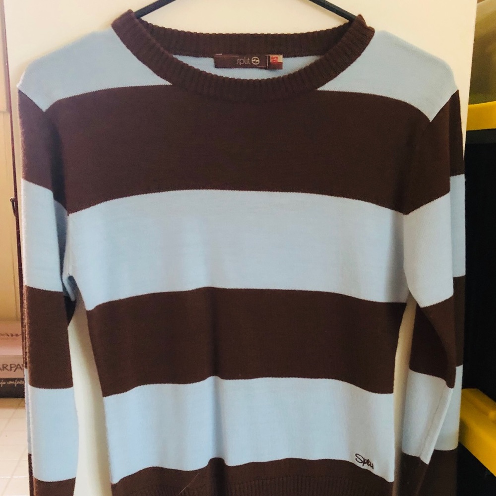 SPLIT Sweater